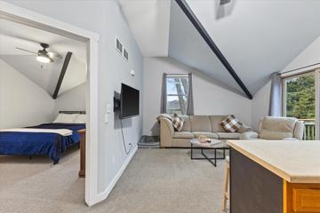 22727 126th St, Salem Lakes, WI 53104