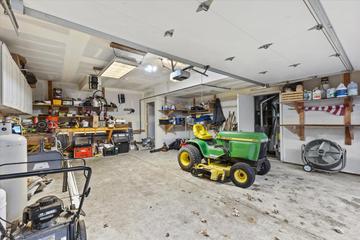 22727 126th St, Salem Lakes, WI 53104