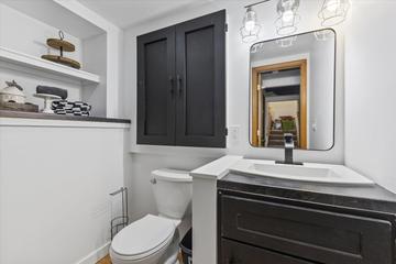 22727 126th St, Salem Lakes, WI 53104