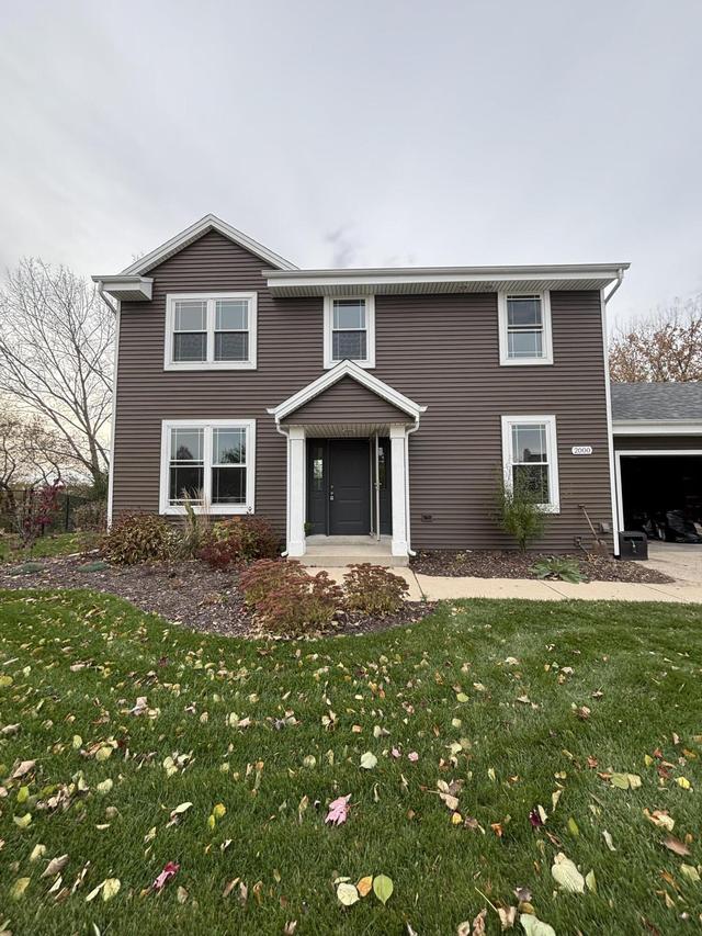 2000 Cloverview Ct, Waukesha, WI 53186