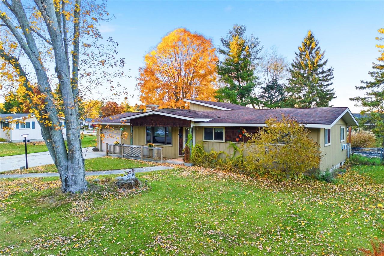 1010 Forest Ave, Sheboygan, WI 53081