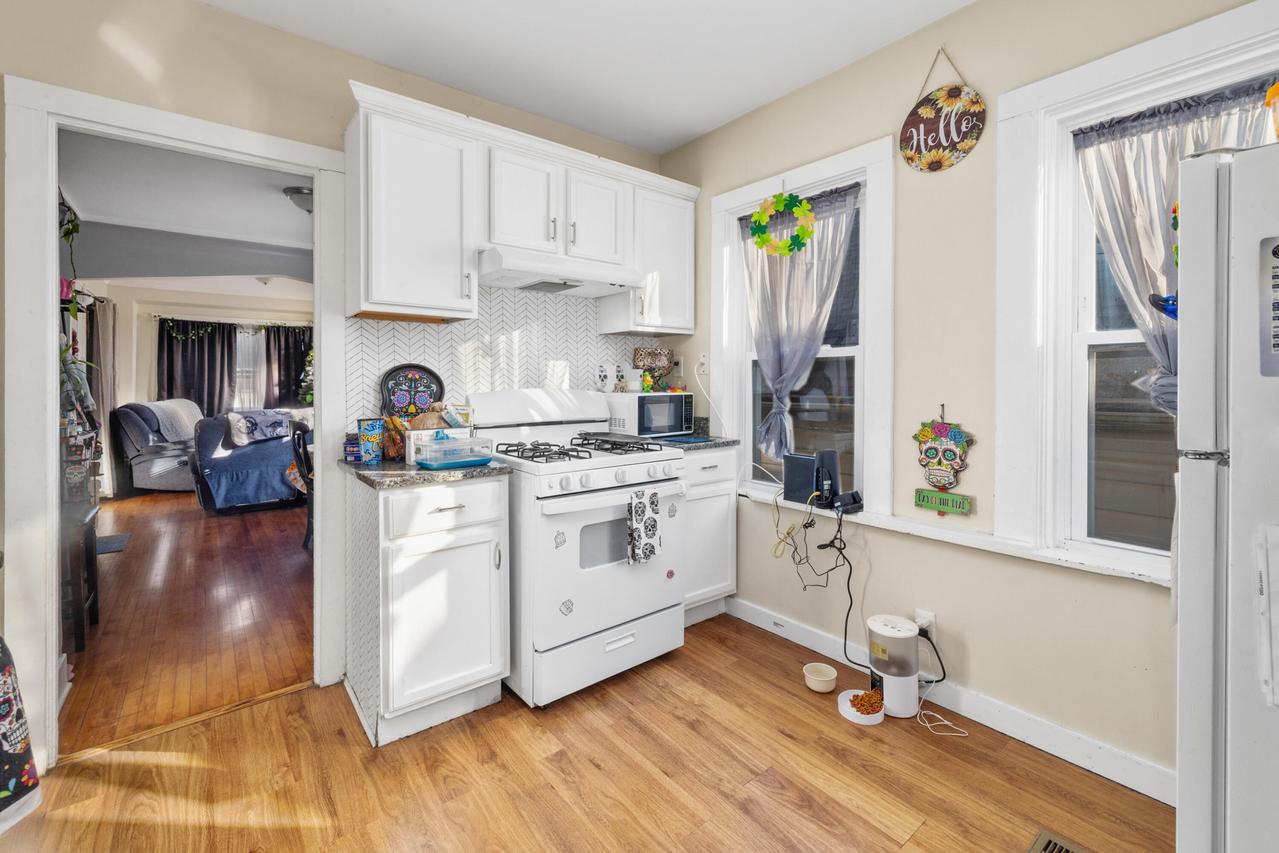 1311 S 14th St, Milwaukee, WI 53204