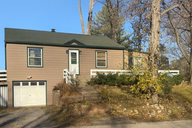 34144 Oakdale Ct, Burlington, WI 53105