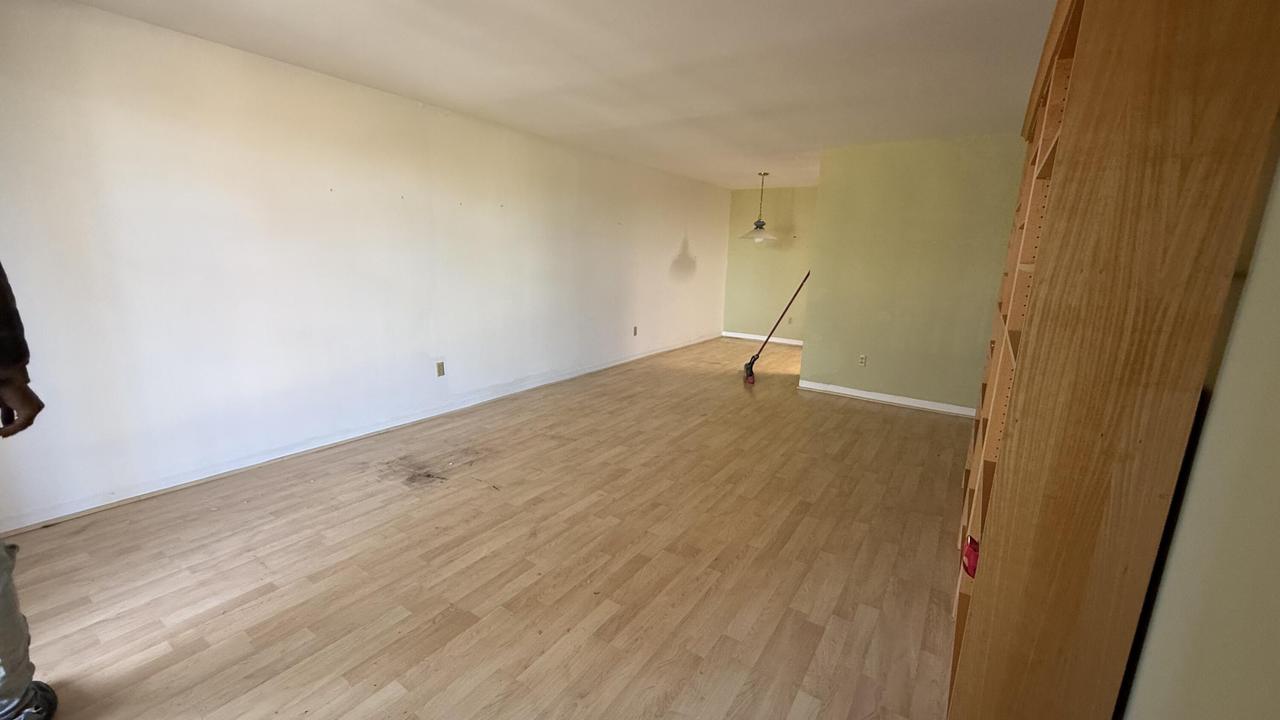 5253 N Lovers Ln. #204, Milwaukee, WI 53225