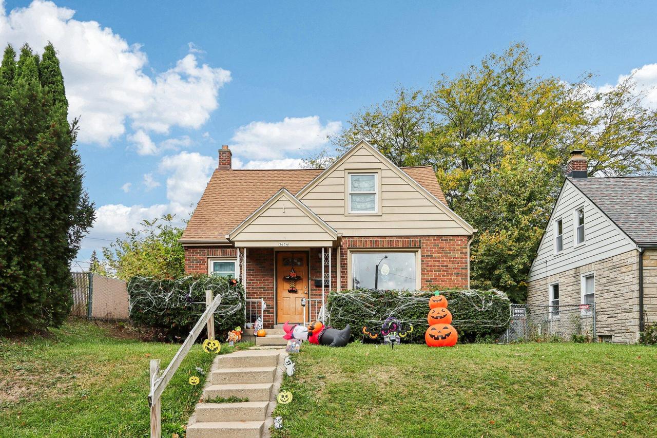 3634 E Somers Ave., Cudahy, WI 53110