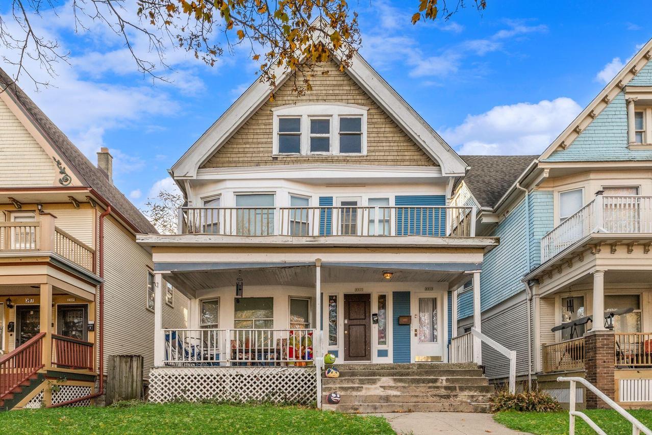 3311 W Mckinley Blvd #3313, Milwaukee, WI 53208