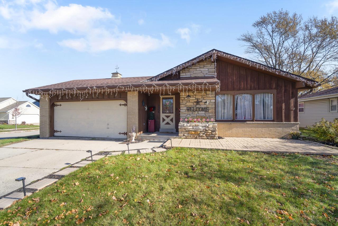 5954 S Indiana Ave, Cudahy, WI 53110