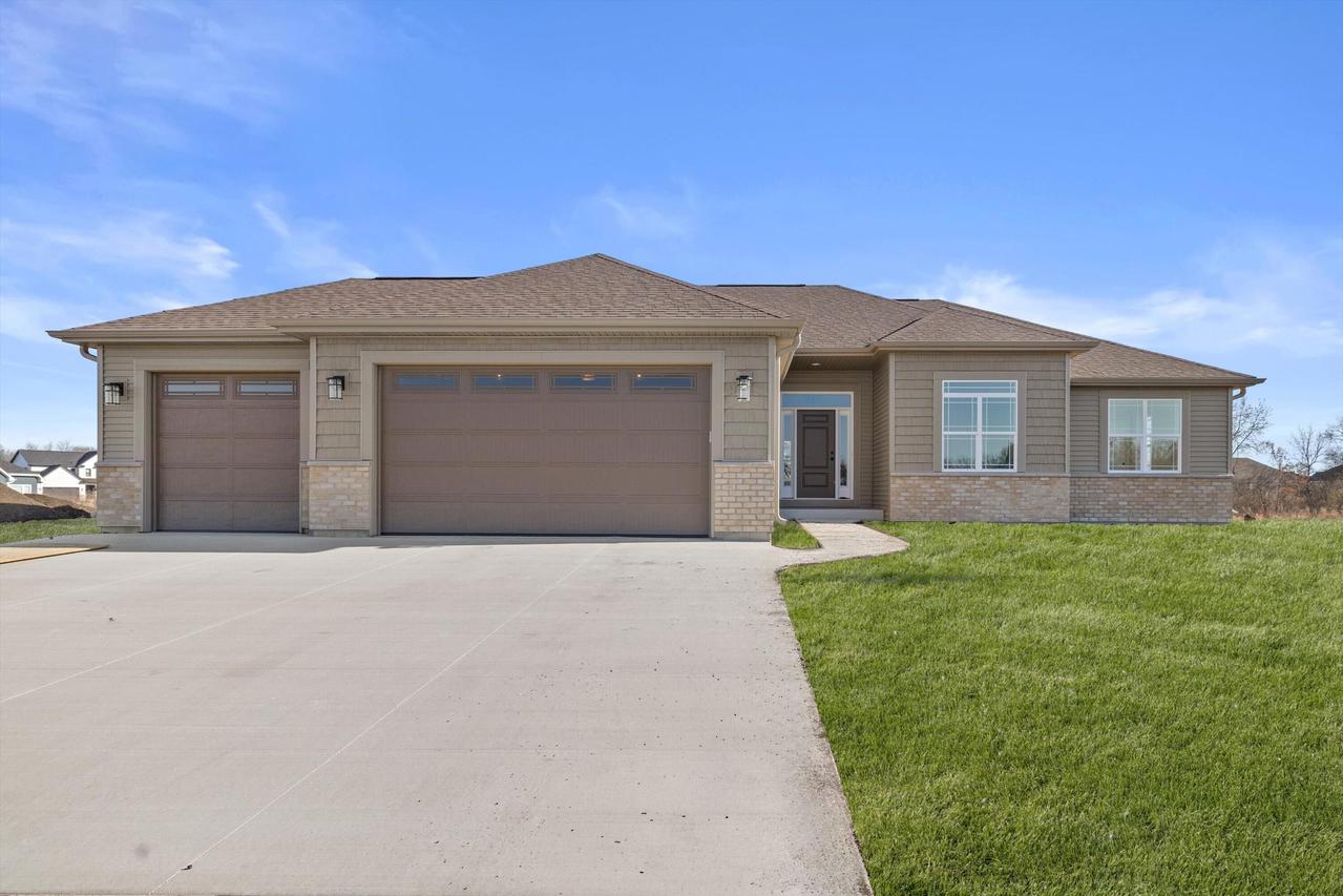 339 York St #Lt66, Union Grove, WI 53182