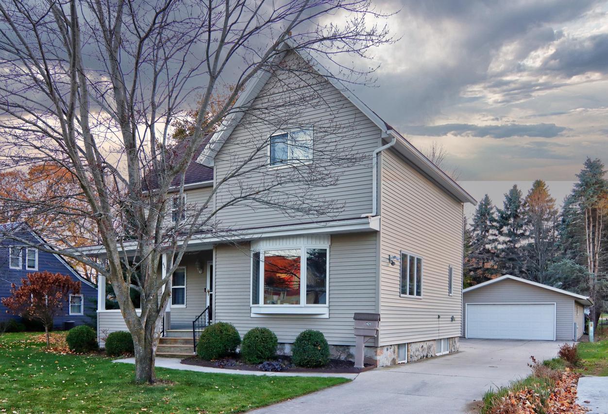 431 Schwartz St, Plymouth, WI 53073