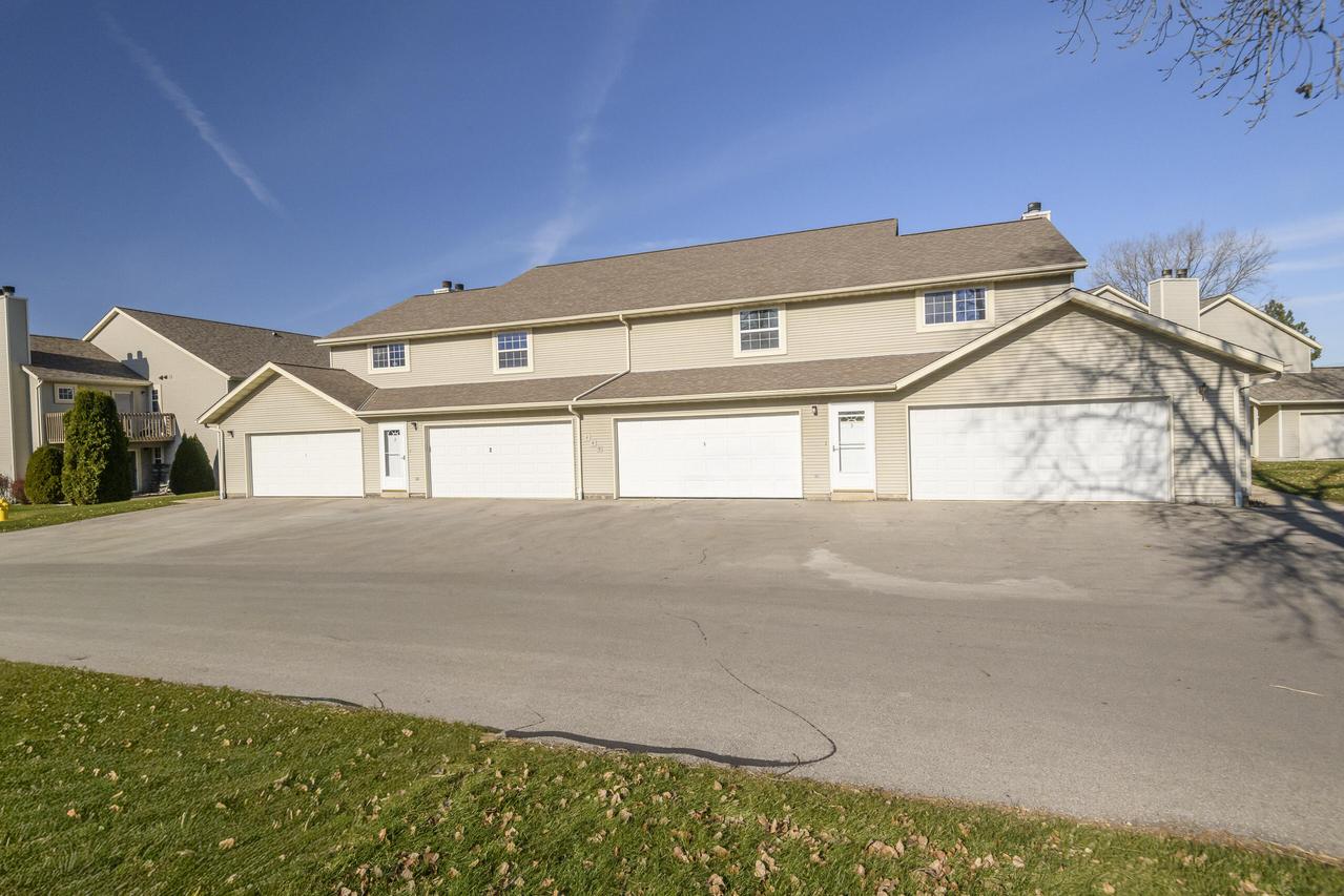 449 Slinger Rd #3, Slinger, WI 53086