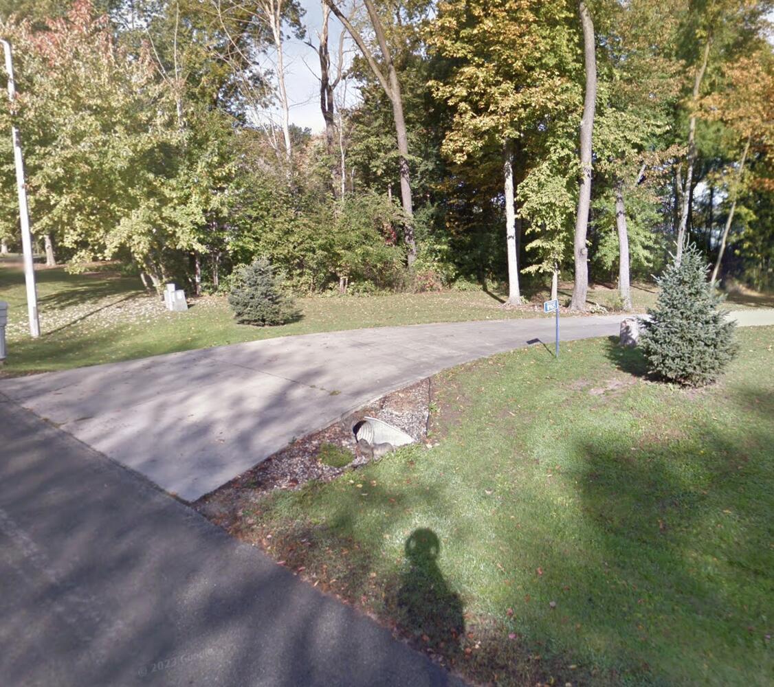 W9615 Rose Cir, Beaver Dam, WI 53916