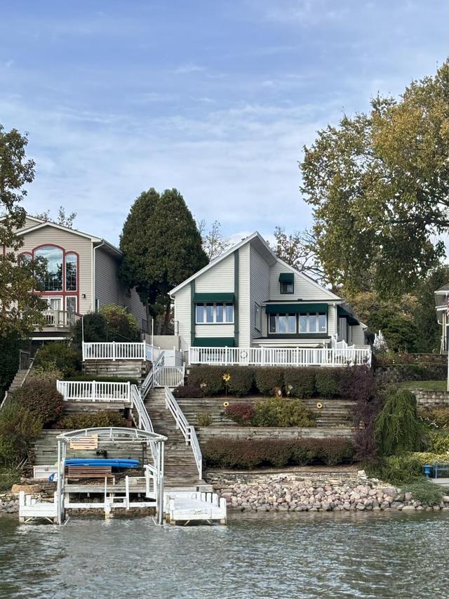 W949 Miramar Dr, East Troy, WI 53120