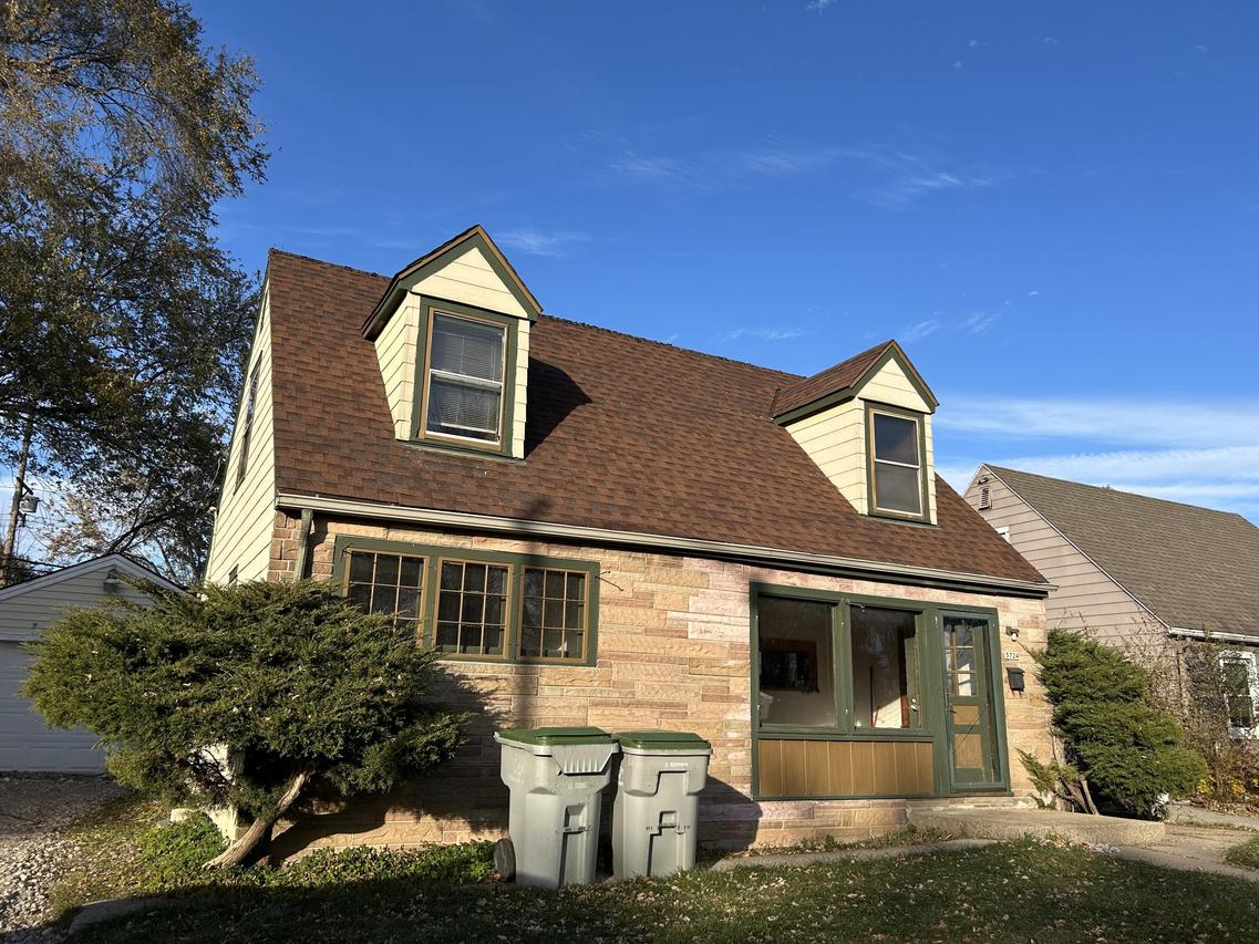 5724 W Carmen Ave, Milwaukee, WI 53218