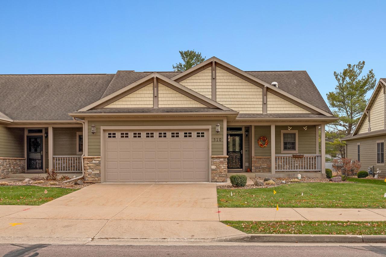 510 Green Coulee Rd #Unit 3, Onalaska, WI 54650