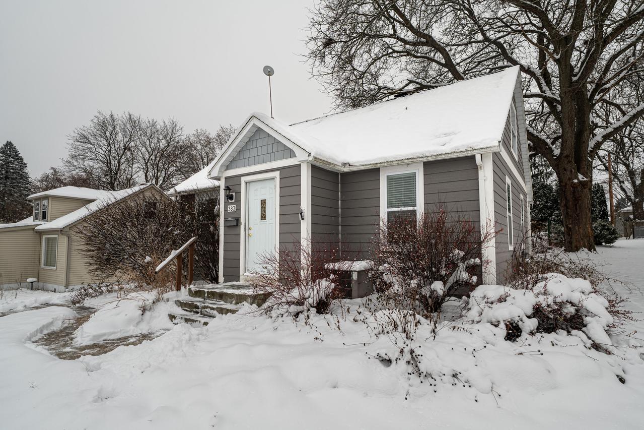 383 W Loos St, Hartford, WI 53027