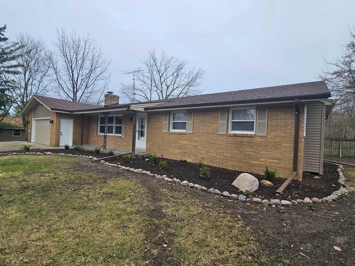 4805 St Regis Dr, Mount Pleasant, WI 53403