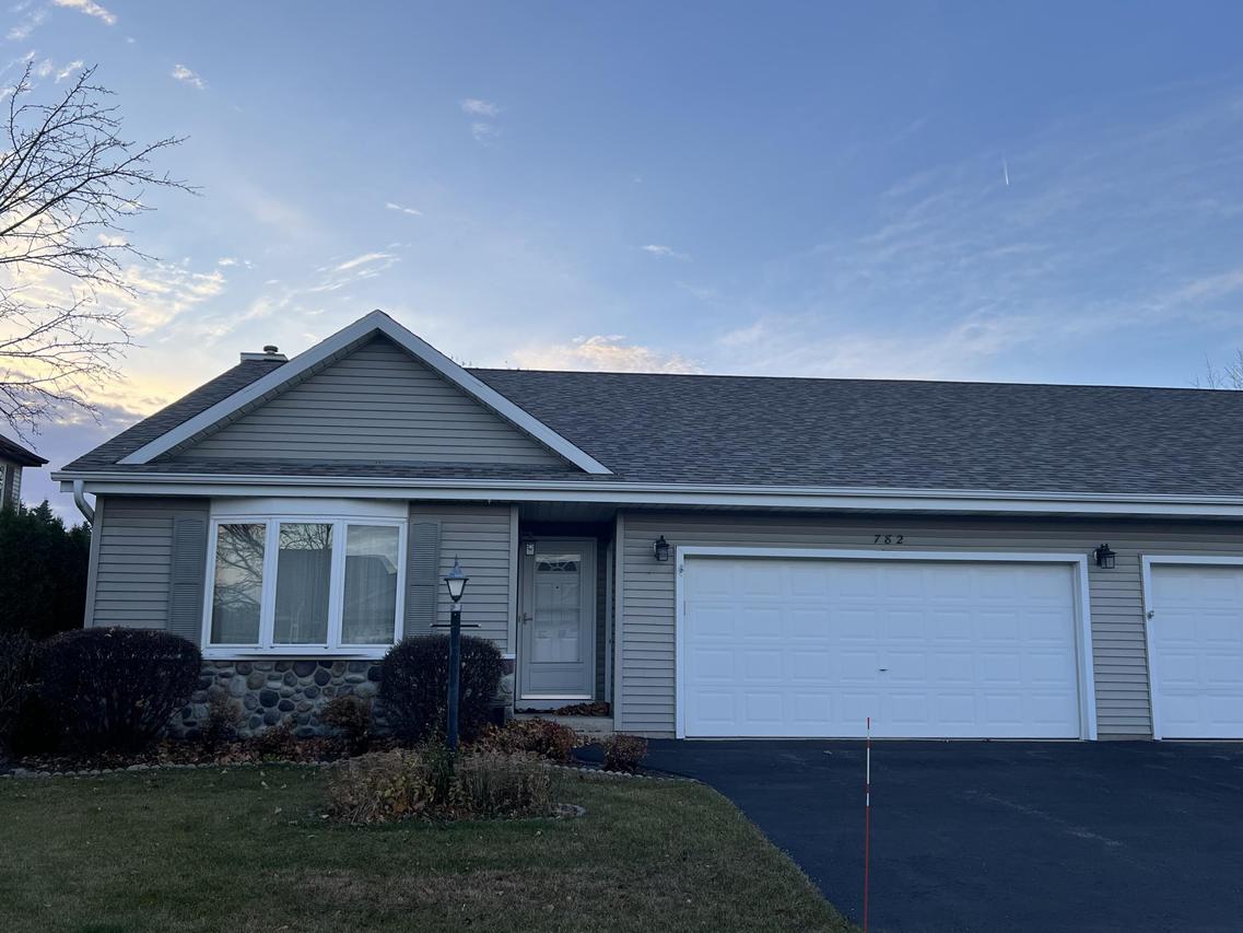782 Acadia Ave, West Bend, WI 53095
