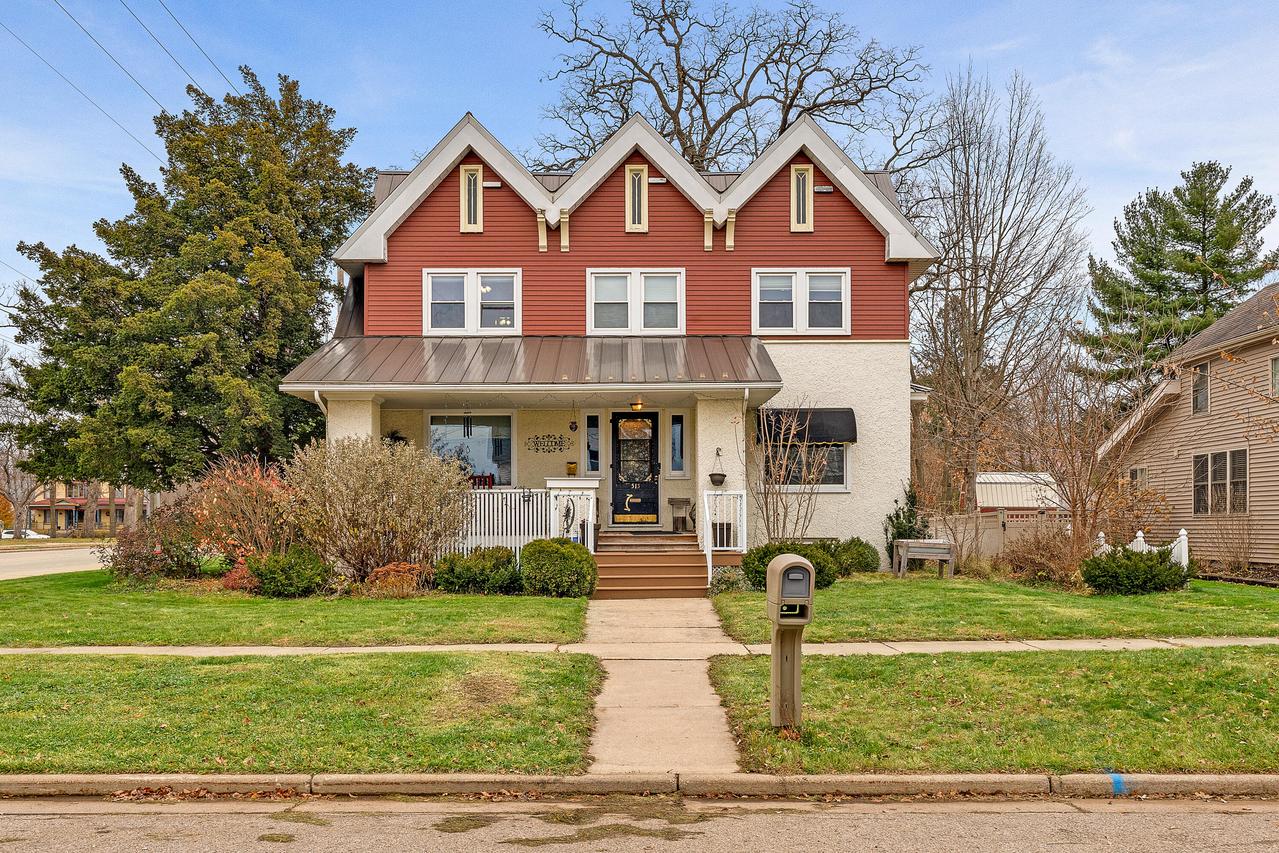 515 N Spring St, Sparta, WI 54656