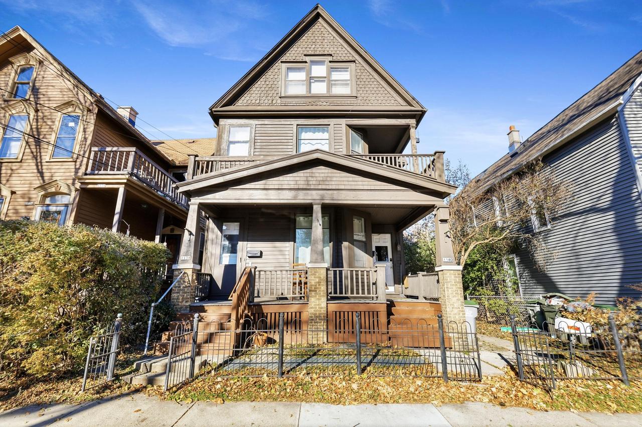 1138 E Hamilton St #1140-1140A, Milwaukee, WI 53202