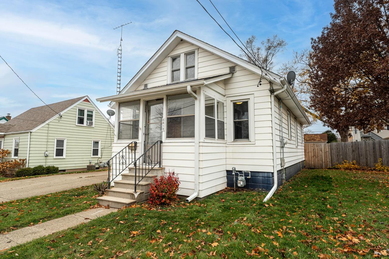 6412 37th Ave, Kenosha, WI 53142