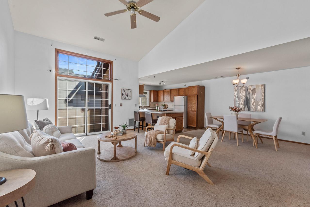 2005 S 102nd St #E, West Allis, WI 53227