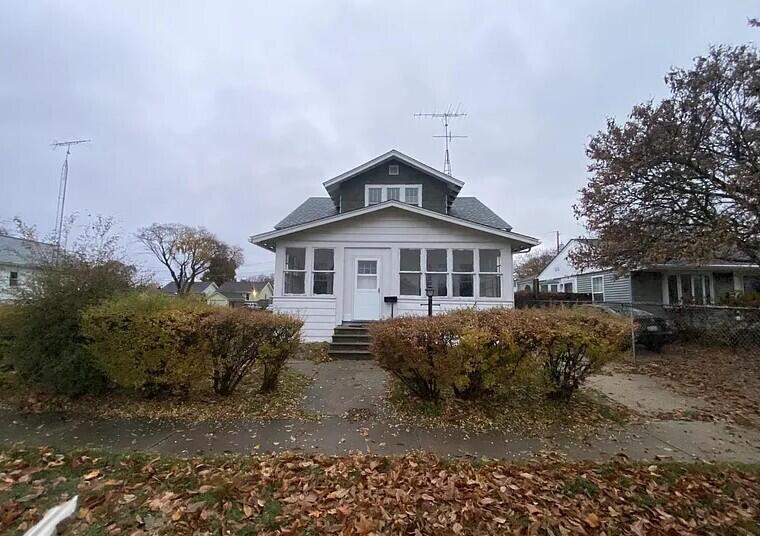 6716 36th Ave, Kenosha, WI 53142