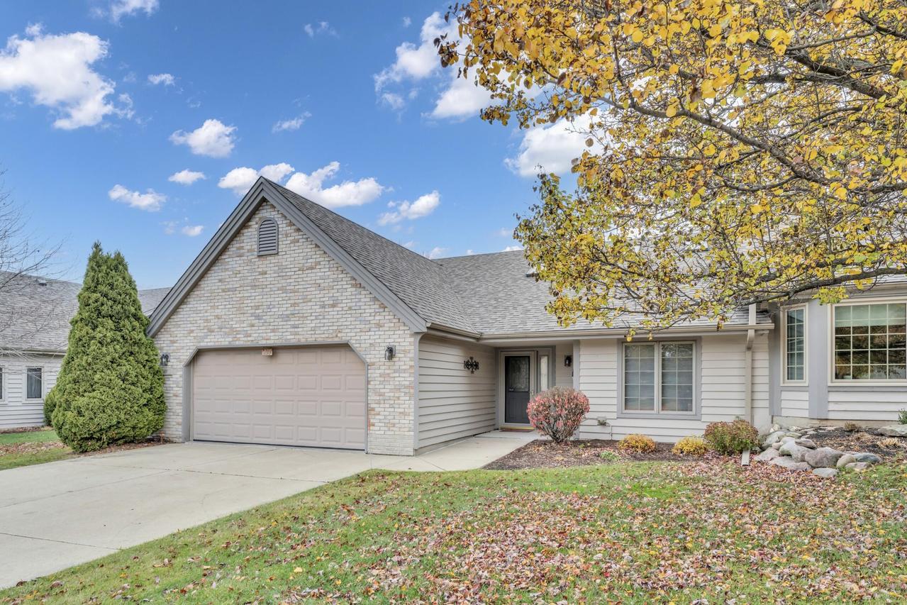 433 Quail Point, Mount Pleasant, WI 53406