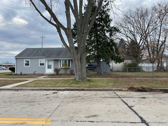 2918 Arthur Ave, Racine, WI 53405