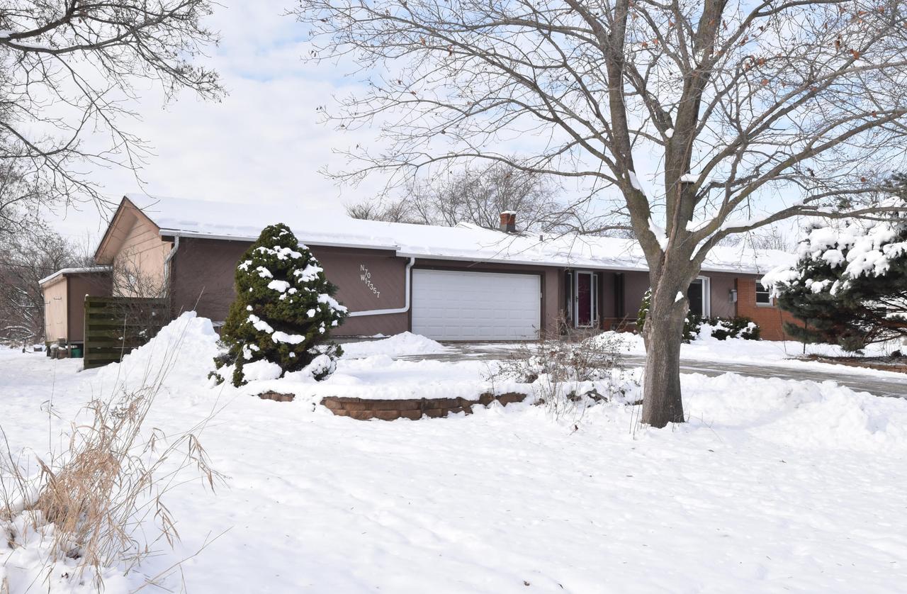 N70W17357 Fawn Ave, Menomonee Falls, WI 53051