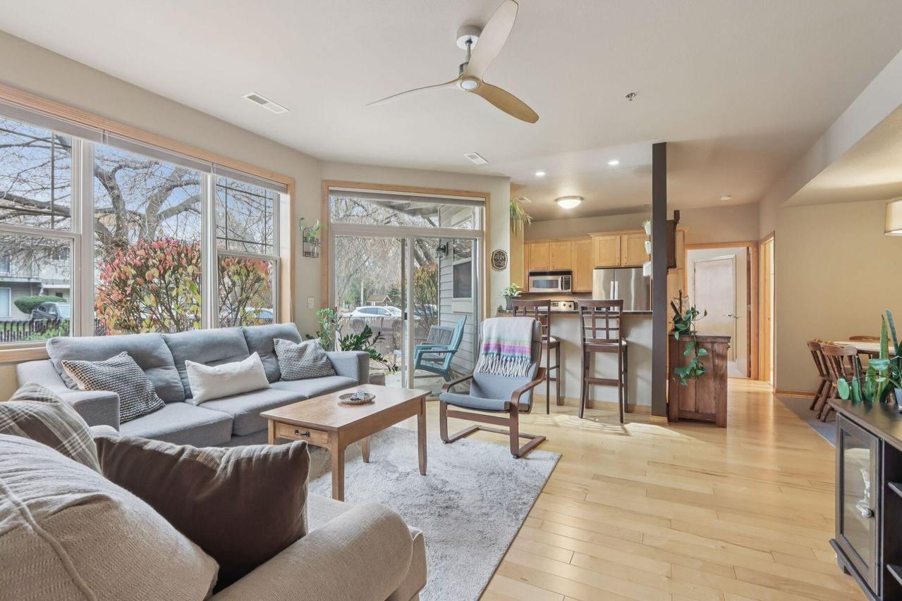 N82W13360 W Fond Du Lac Ave #102, Menomonee Falls, WI 53051