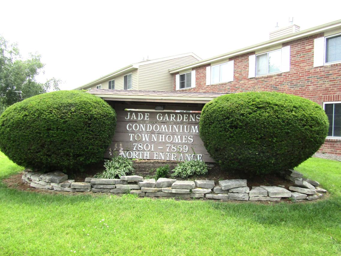 7837 N 60th St #G, Milwaukee, WI 53223