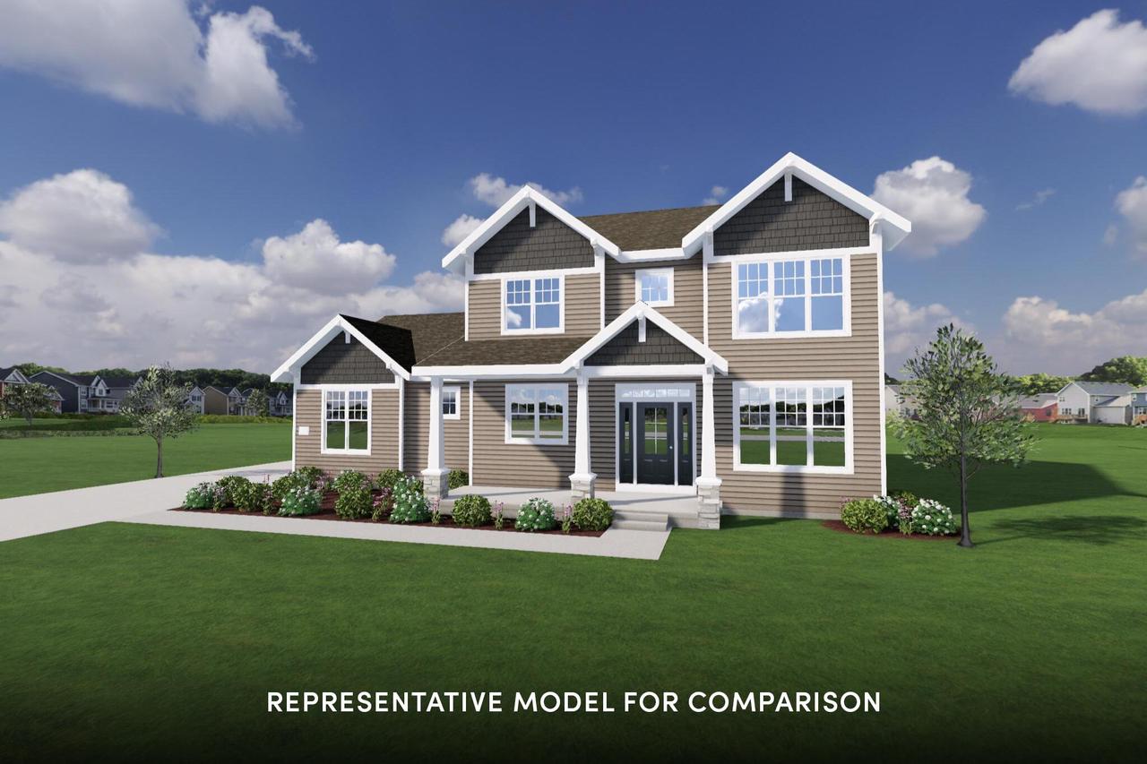 8246 W Bluebird Ct, Mequon, WI 53097