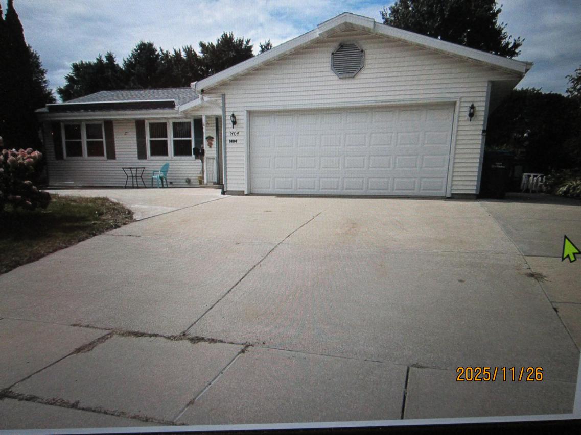 1404 Oak St, Watertown, WI 53098