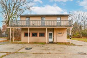 337 S Eighth St, Delavan, WI 53115