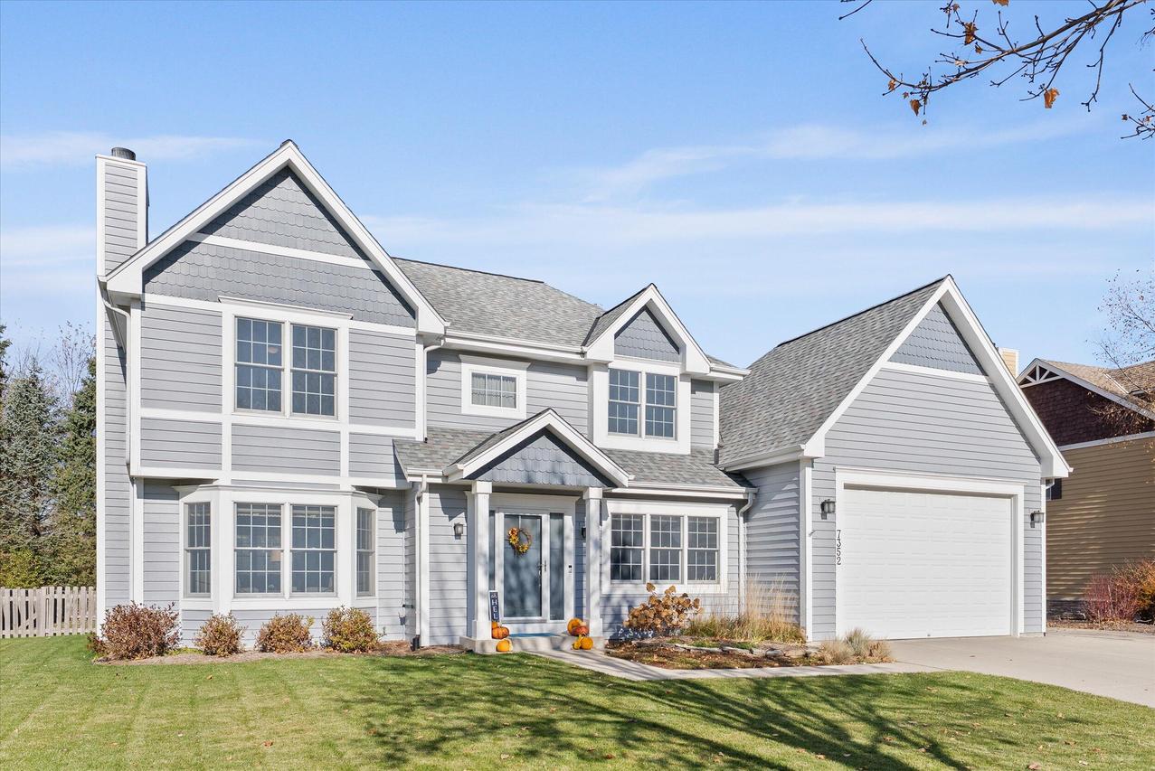 N42W7352 West Pointe Ct, Cedarburg, WI 53012