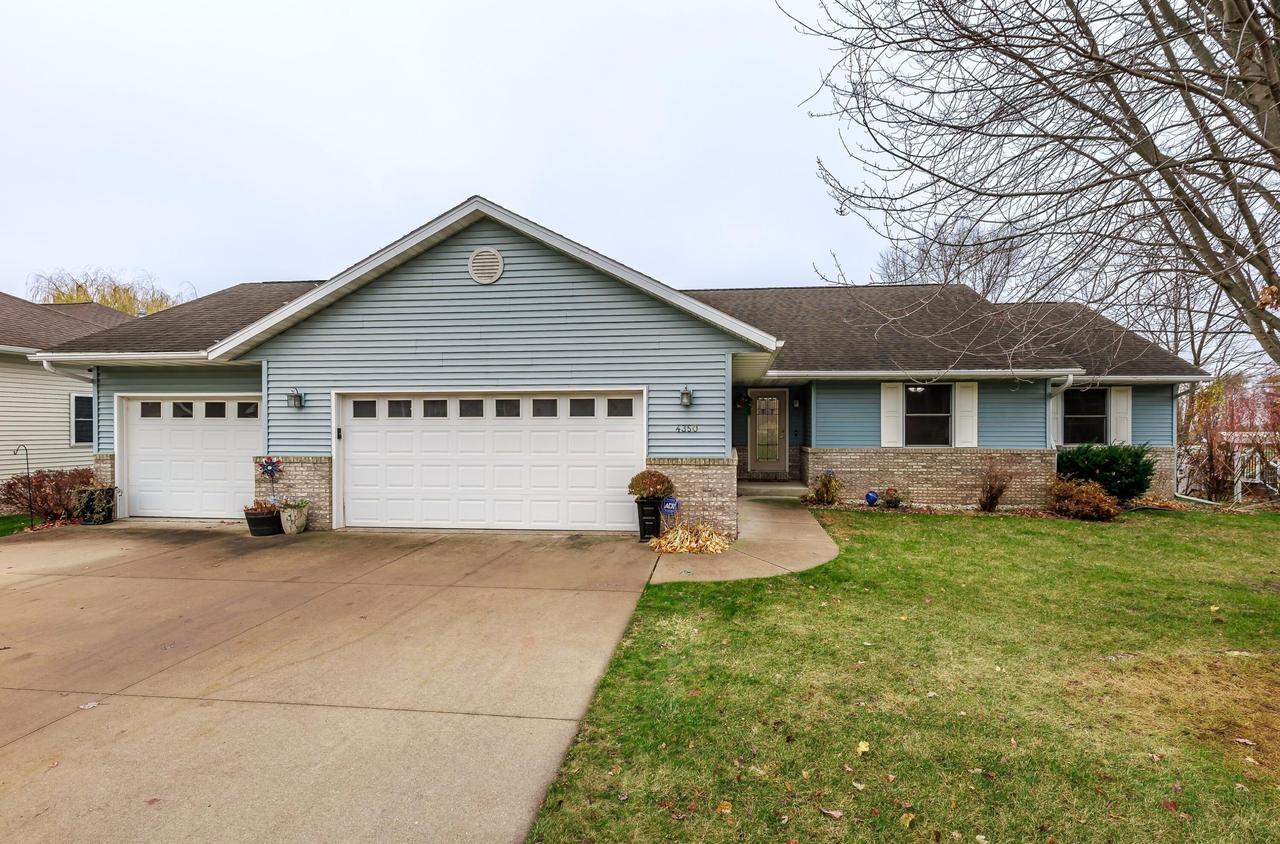 4350 N Mariah Dr, La Crosse, WI 54601