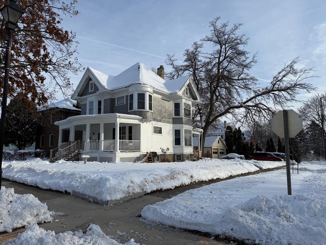 215 S Church St #215 1/2, Watertown, WI 53094