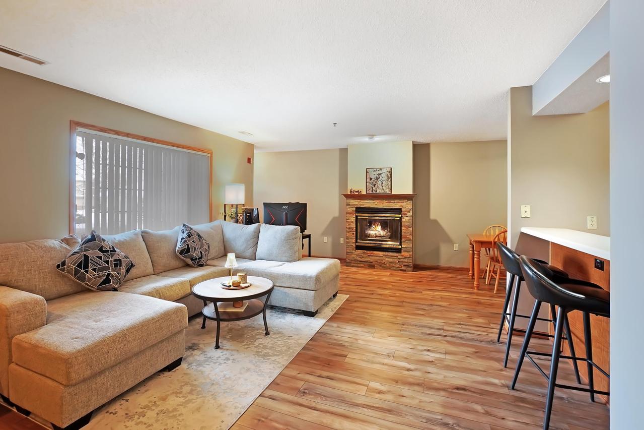 17354 W Lincoln Ave, New Berlin, WI 53146