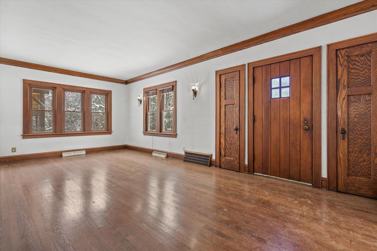 W140N10259 Fond Du Lac Ave, Germantown, WI 53022