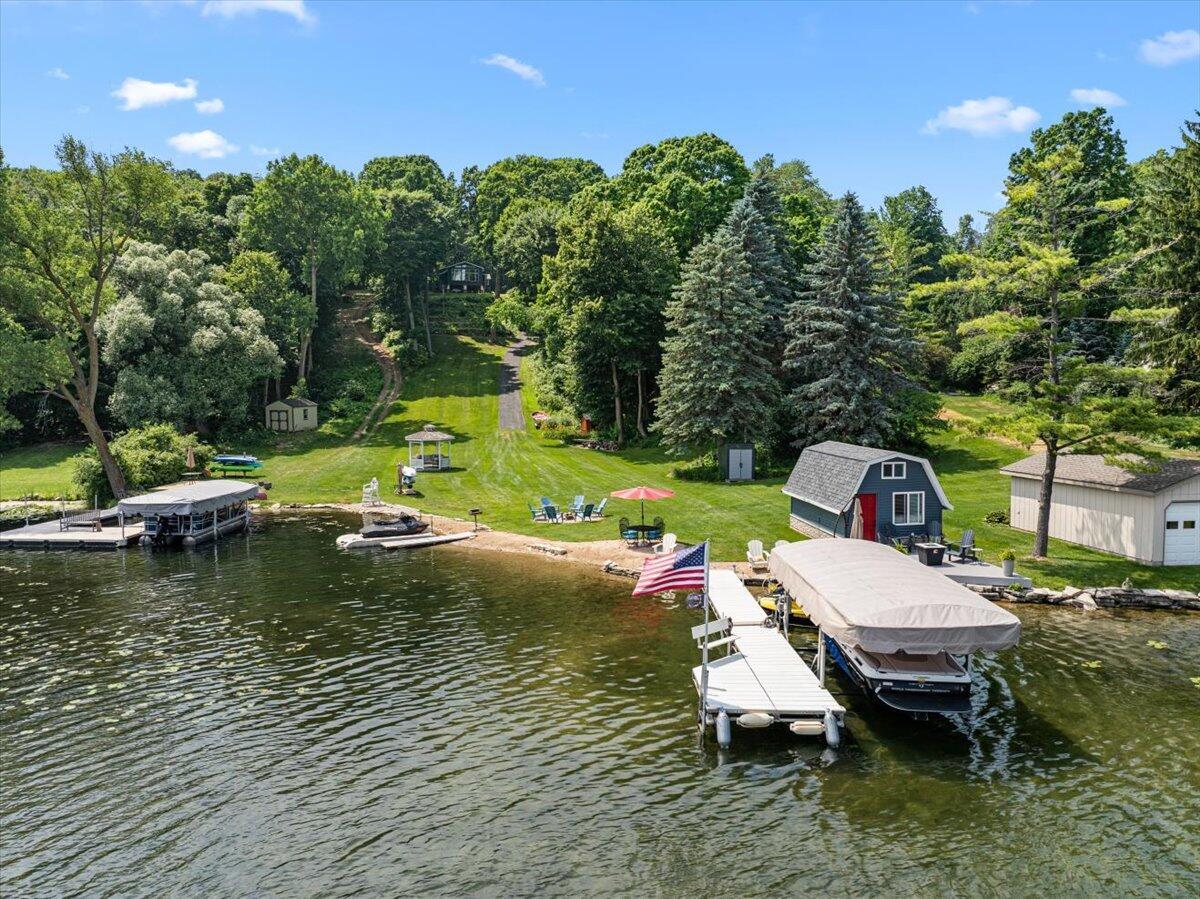 3935 Oak Ave, Polk, WI 53095