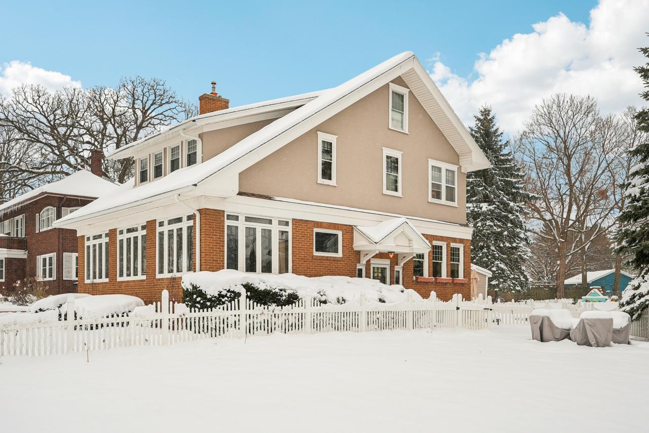 806 Racine St, Delavan, WI 53115