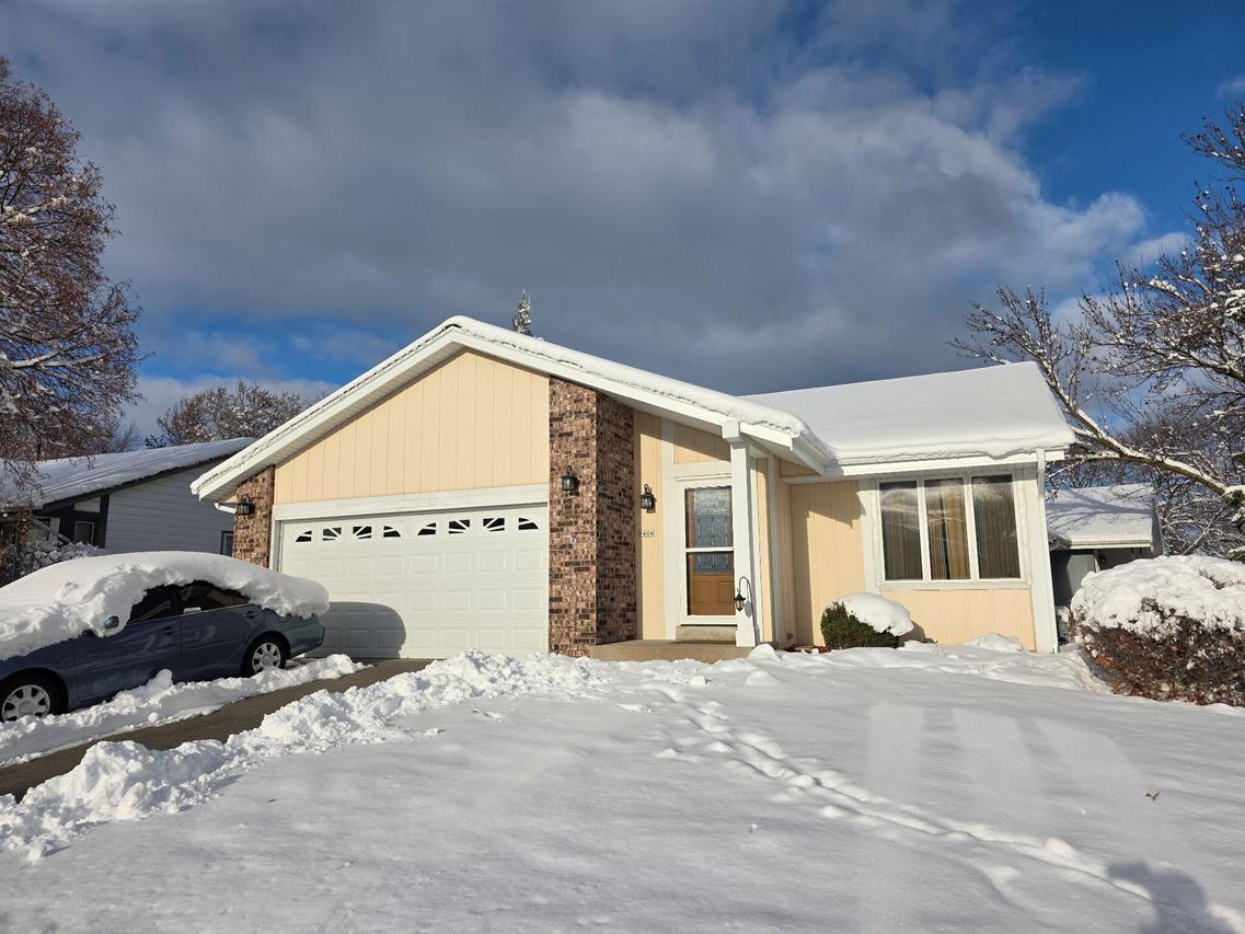 9404 W Tower Ave, Milwaukee, WI 53224