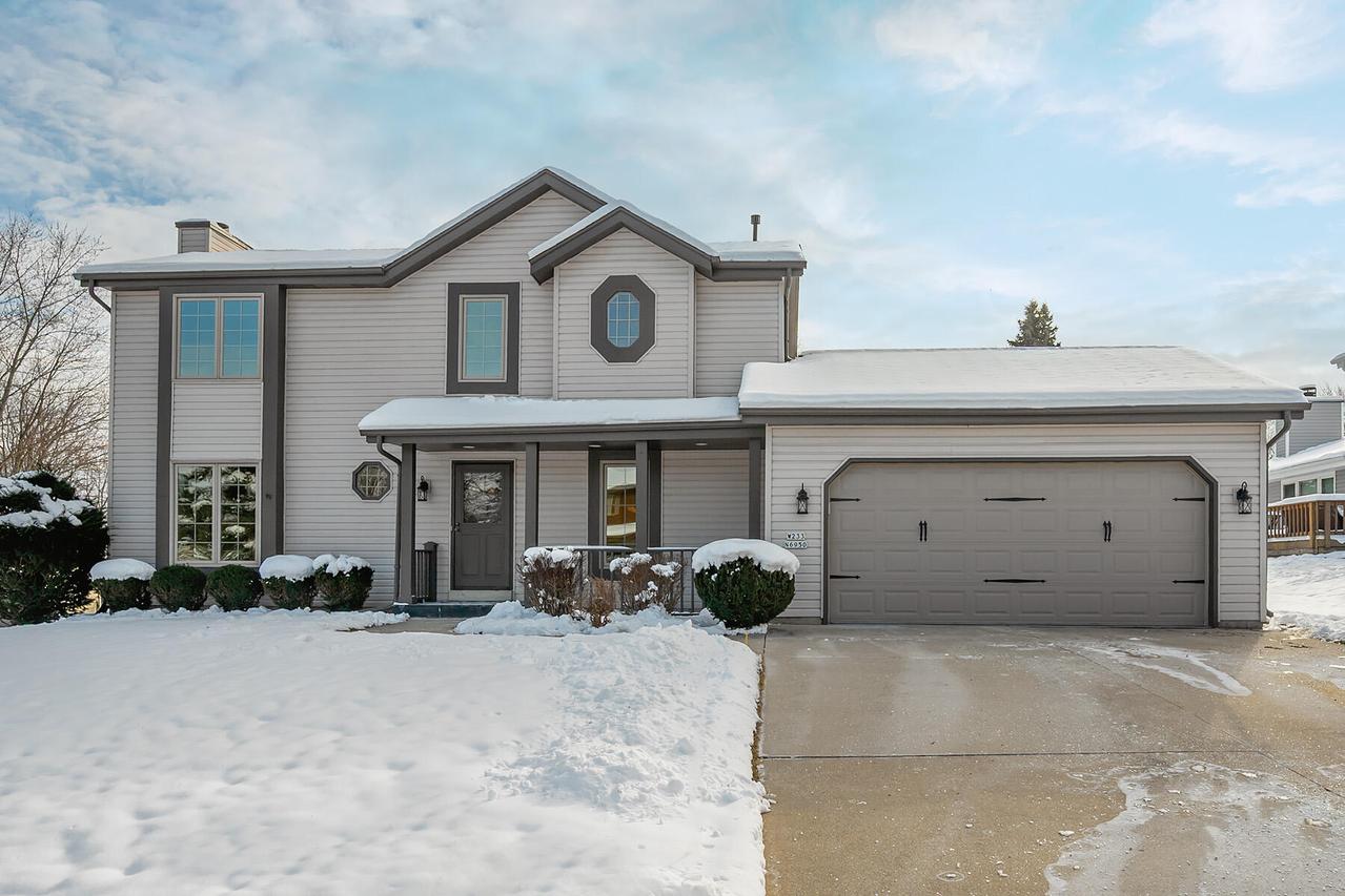W233N6950 Salem Dr, Sussex, WI 53089