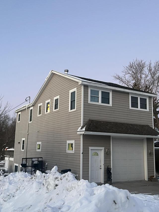 4222 Maple Dr, Delavan, WI 53115