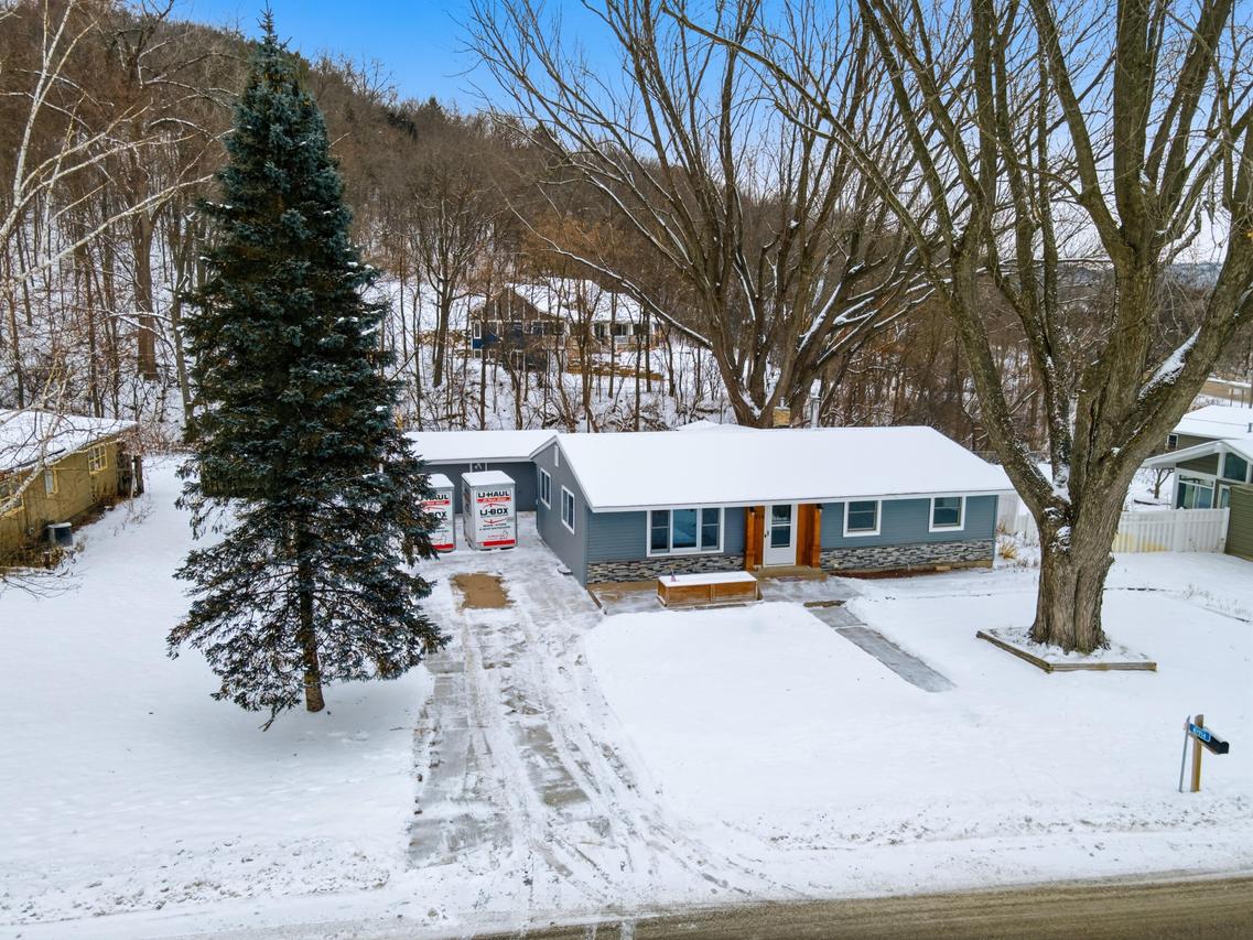 N1914 Wedgewood Dr, Shelby, WI 54601