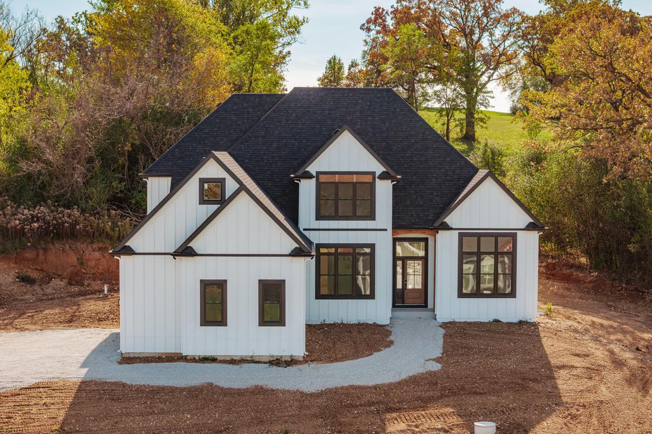 2417 Troy Hill, East Troy, WI 53120