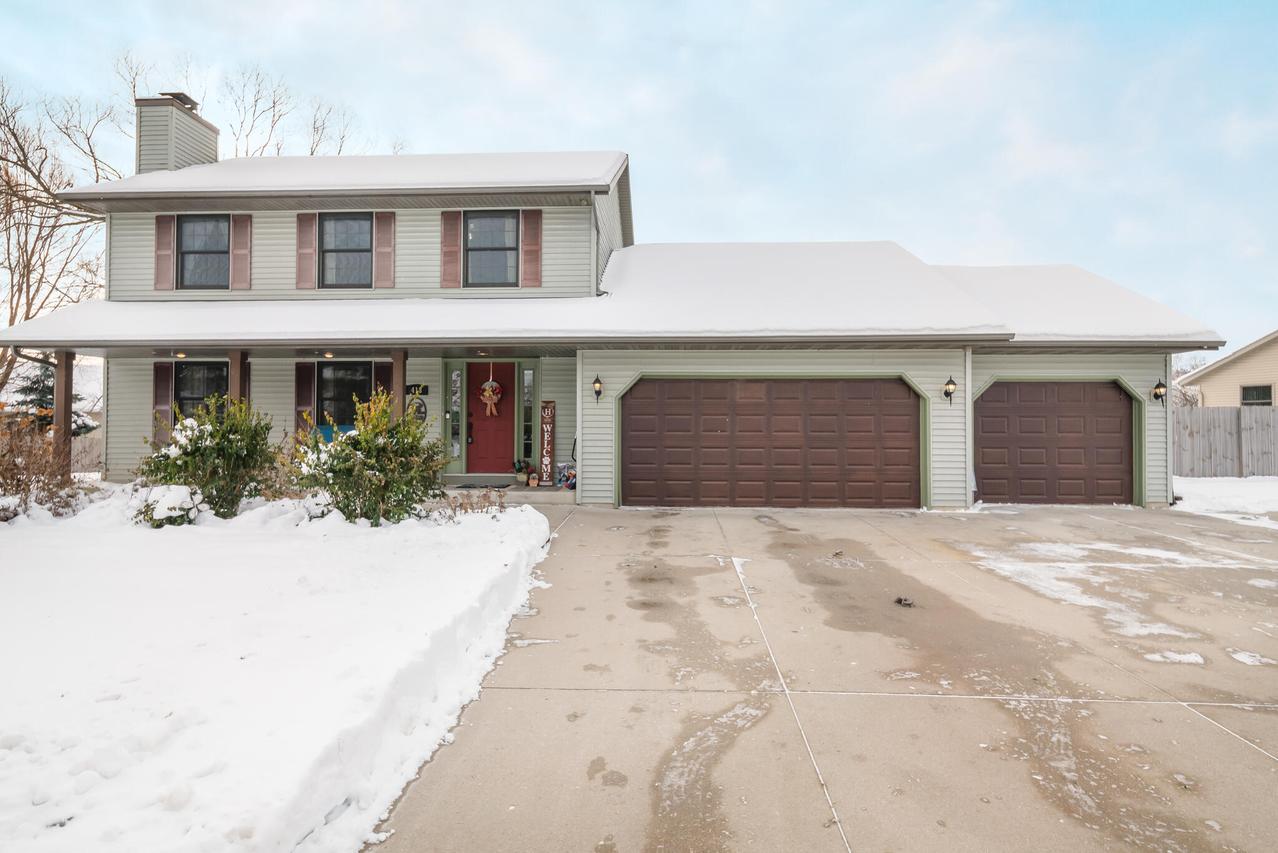 413 Beth Cir., Plymouth, WI 53073