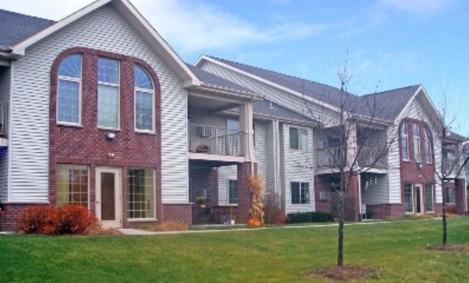 W1062 Marietta Ave #315, Ixonia, WI 53036