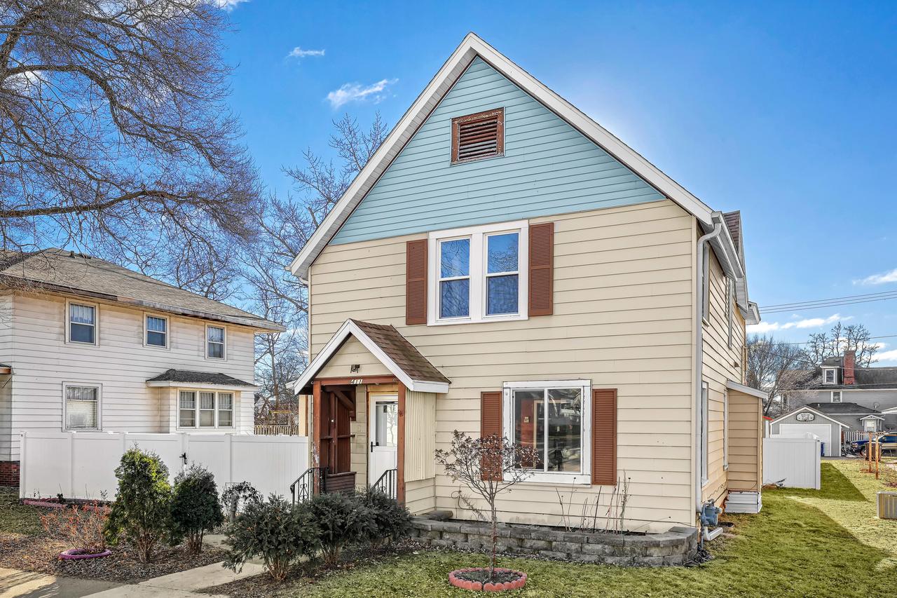 411 E Main St, Sparta, WI 54656