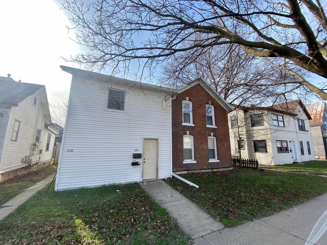 1124 West Ave #1126, La Crosse, WI 54601